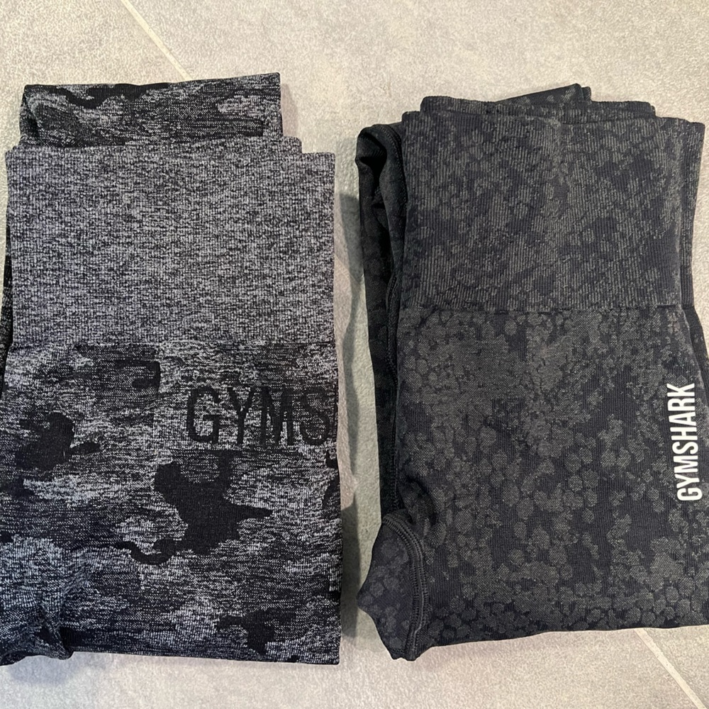 Gymshark leggings (2 pairs)